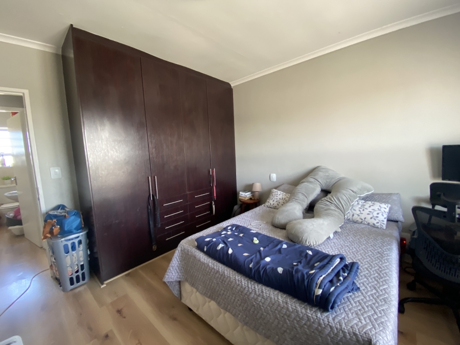2 Bedroom Property for Sale in Melkbosstrand Central Western Cape